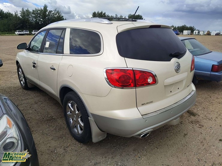 2009-buick-enclave-image-3