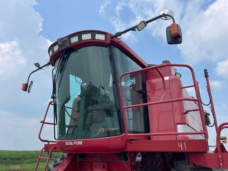 2002-case-ih-2366-image-14
