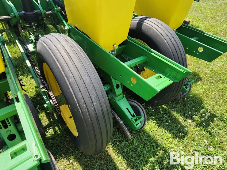 1996-john-deere-7200-image-20