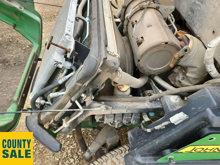 2012-john-deere-1585-image-8