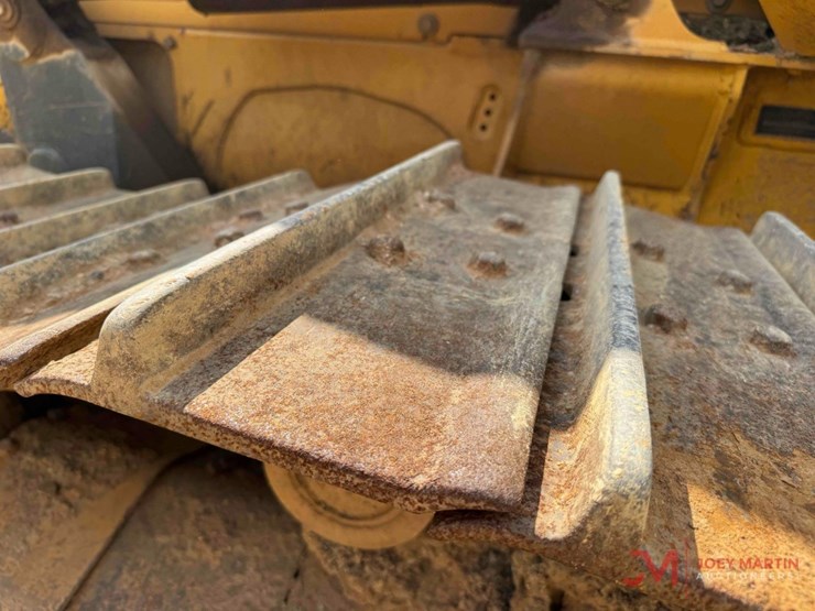 2015-deere-700k-lgp-image-13