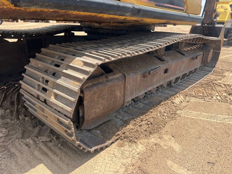 2006-caterpillar-330dl-image-27