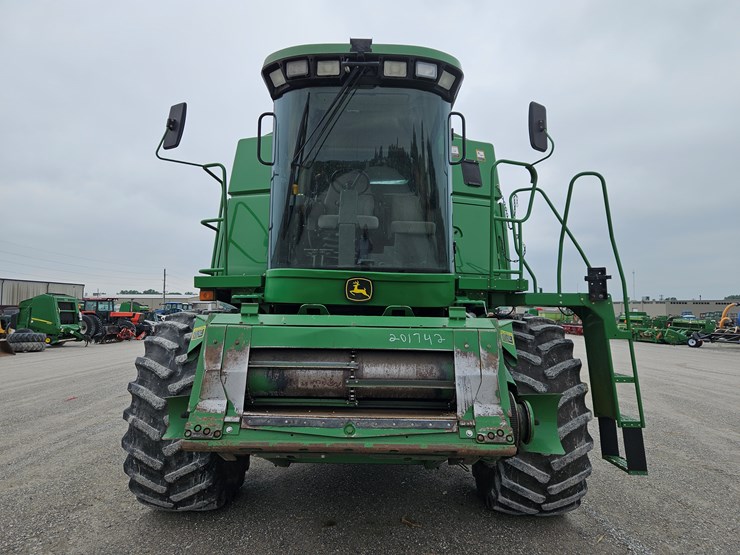2004-john-deere-9660-sts-image-2