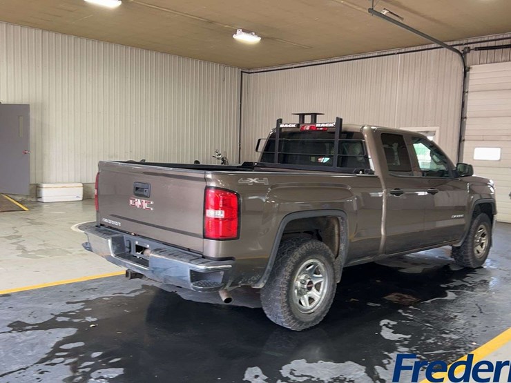 2014-gmc-sierra-1500-image-5