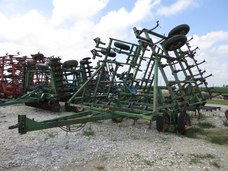 john-deere-960-image-1