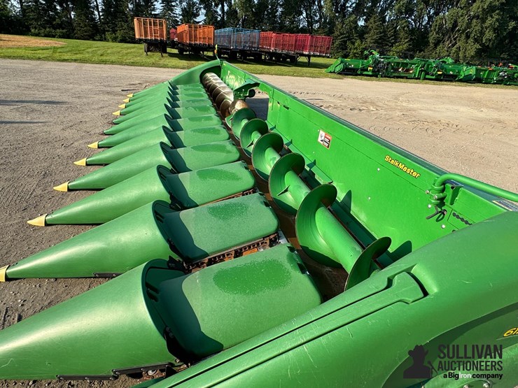 2014-john-deere-612c-stalkmaster-image-13