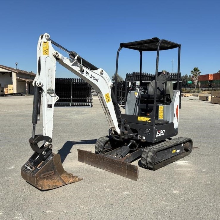 2020 BOBCAT E20