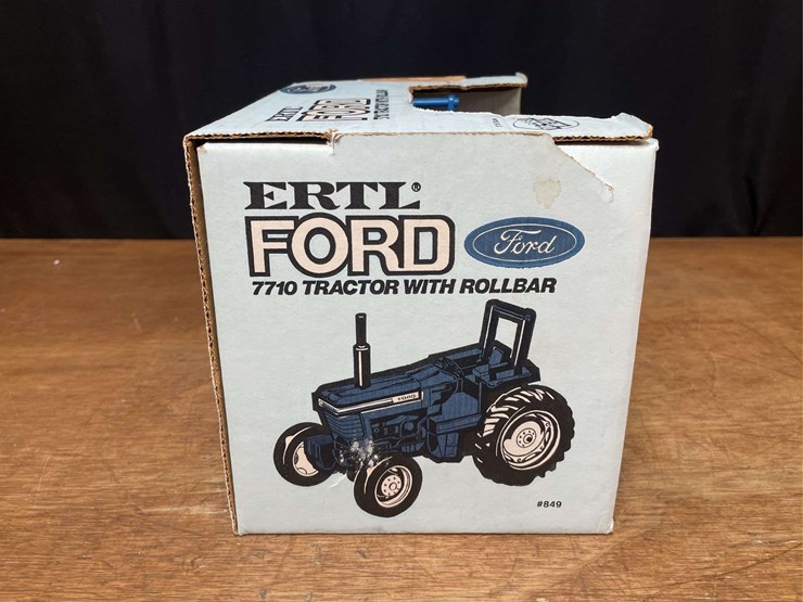 1/16-ford-7710-ii-nib-ertl-image-6