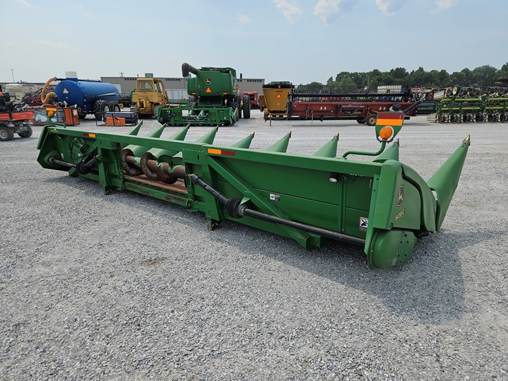 2009-john-deere-608c-image-9