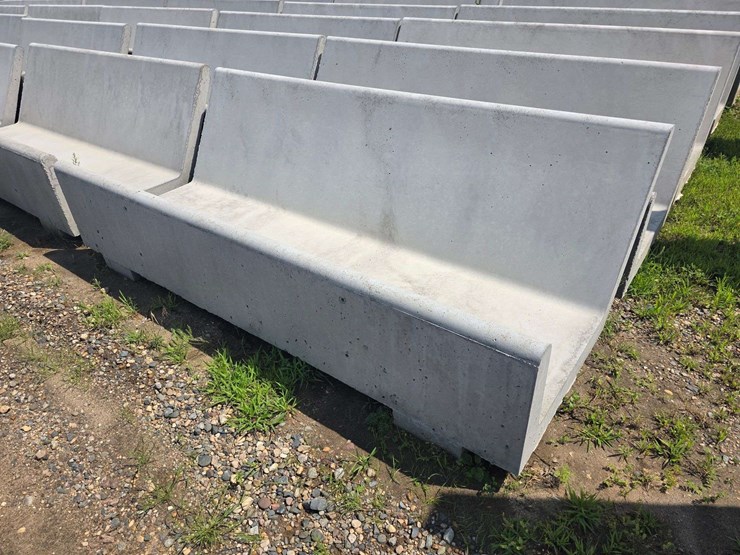 (10)-new-8’-j-bunks-image-2