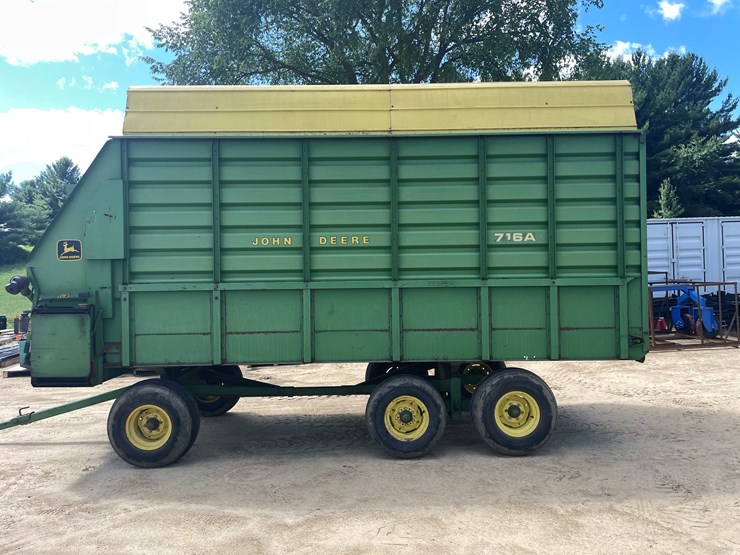 john-deere-716a-image-10