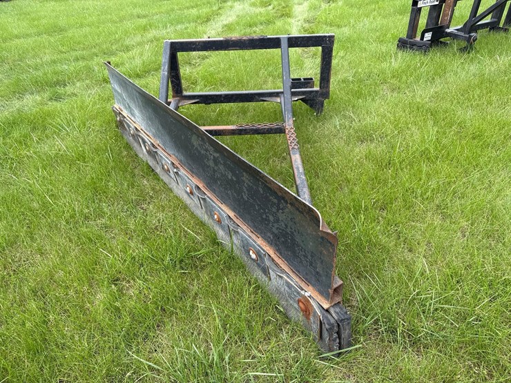 skidloader-quick-tach-8ft-push-blade-image-4