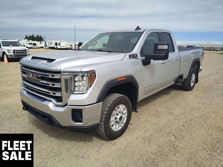 2021-gmc-sierra-2500hd-image-1