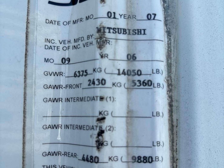 2007-mitsubishi-fuso-fe84d-image-6