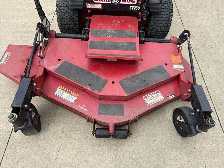 2003-bush-hog-zt250-image-20