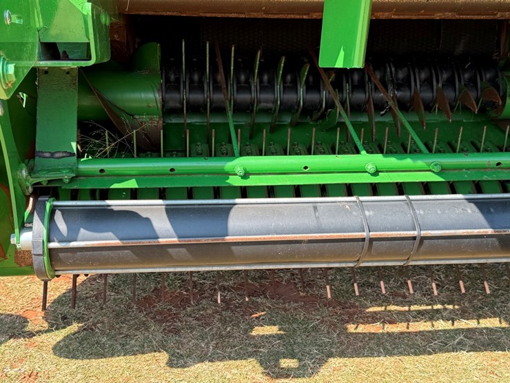 2023-john-deere-460m-image-10