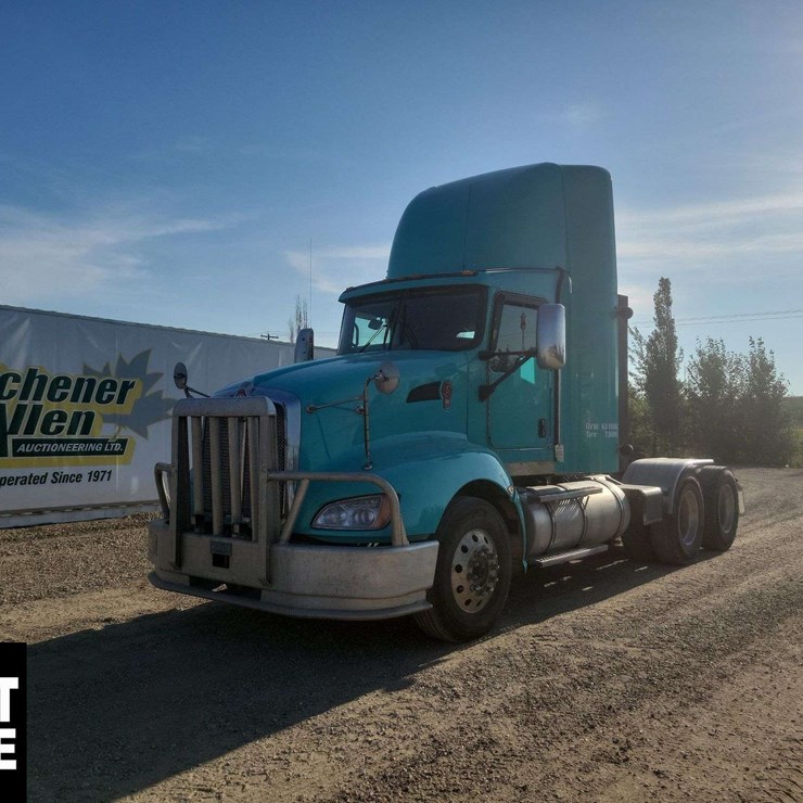 2014 KENWORTH T660