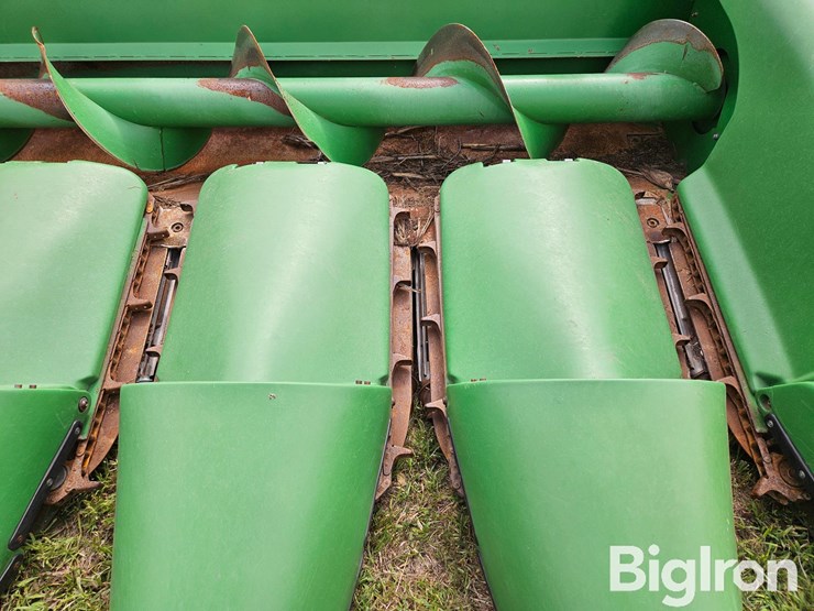 2010-john-deere-612cx-corn-head-image-17