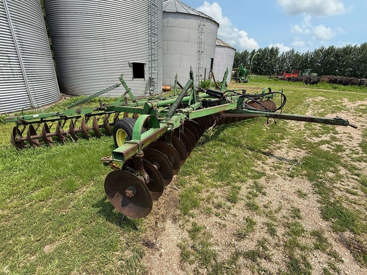 john-deere-bwf-image-8