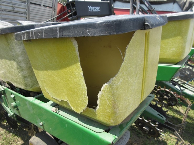 john-deere-750-image-13