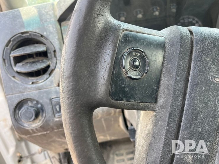 2011-ford-f250-image-56