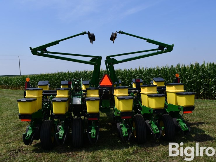 2013-john-deere-1760-image-6
