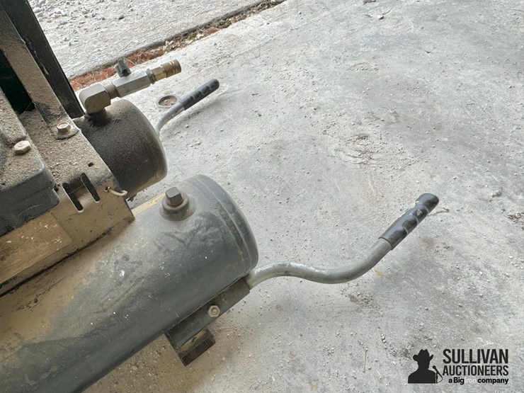 sanborn-b165tg51h-8-portable-air-compressor-w/-honda-gas-engine-image-9