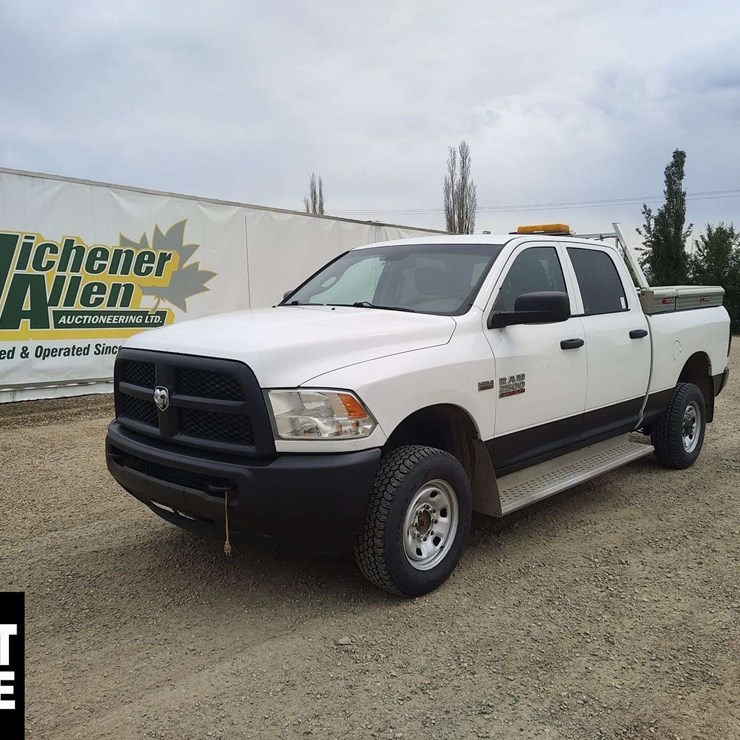 2015 RAM TRADESMAN