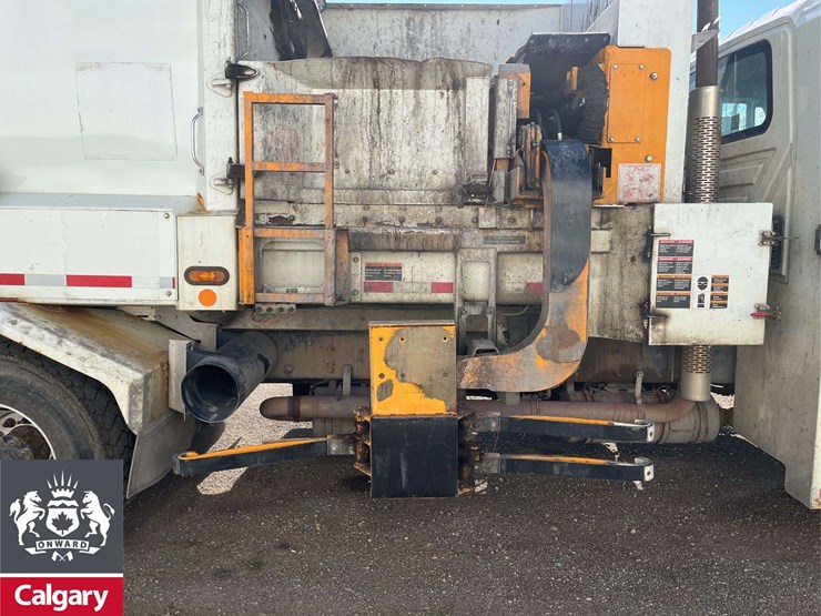 2017-international-workstar-7400-image-16