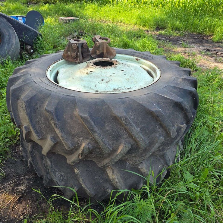 (2) 18.4-38 Tires on 10 Bolt Hub Duals, Will Fit IH 1066, 1086, 3388 and More
