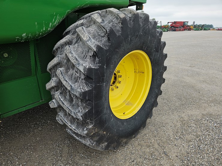 2004-john-deere-9660-sts-image-26