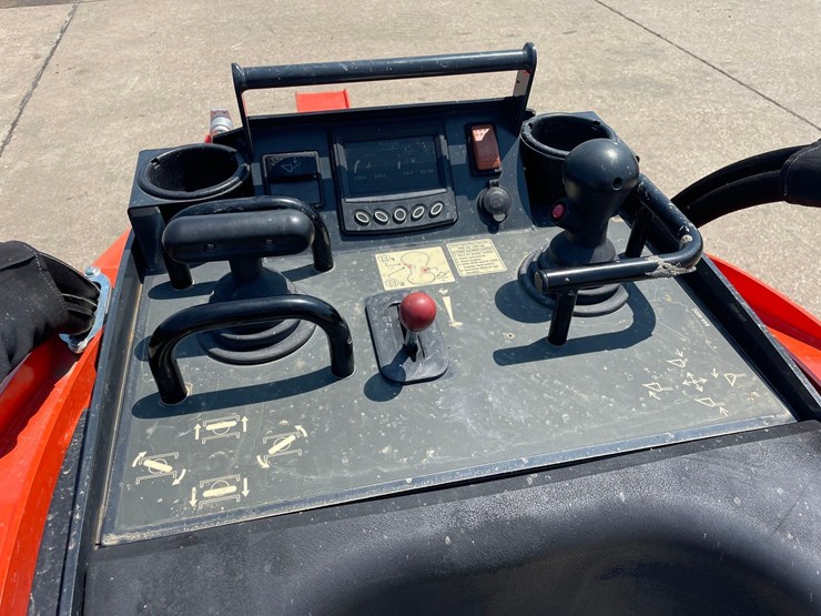 kubota-scl1000-image-25
