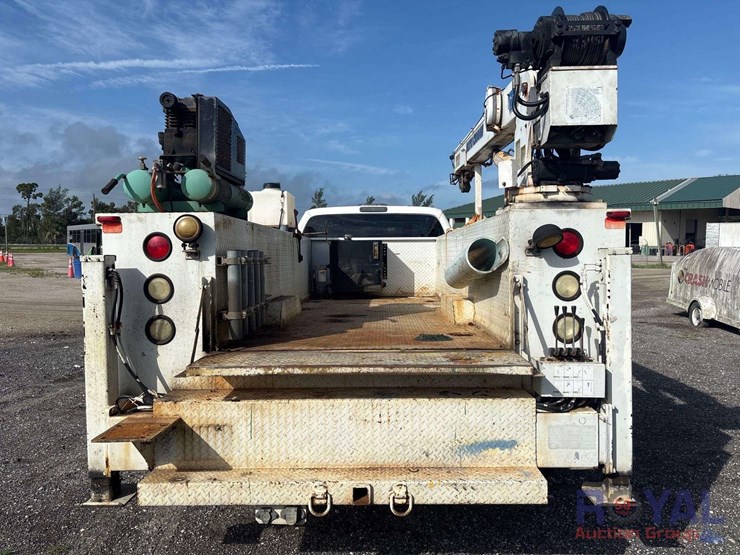 2013-auto-crane-6406h-image-25