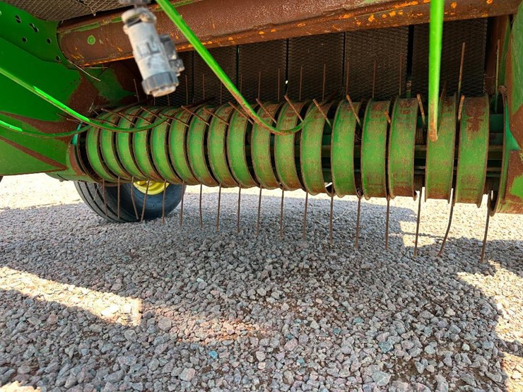 2022-john-deere-450e-image-26