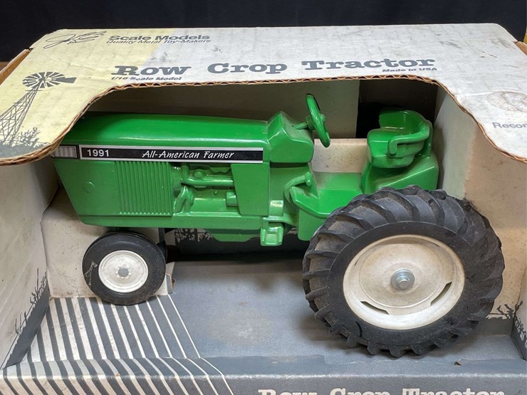 john-deere-16-image-2