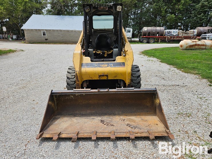 2005-caterpillar-252b-image-2