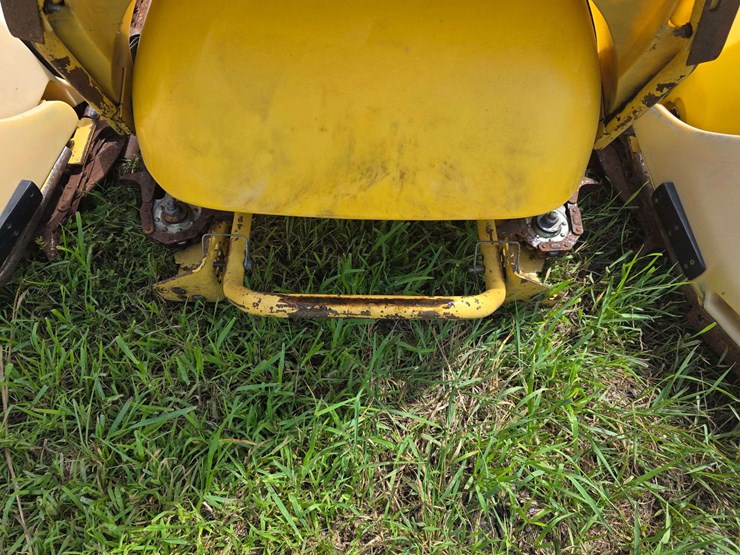 new-holland-996-image-7