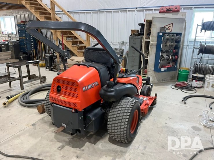 kubota-zd326-image-6