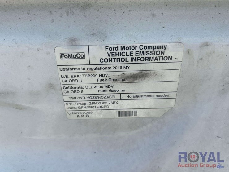 2016-ford-transit-image-16