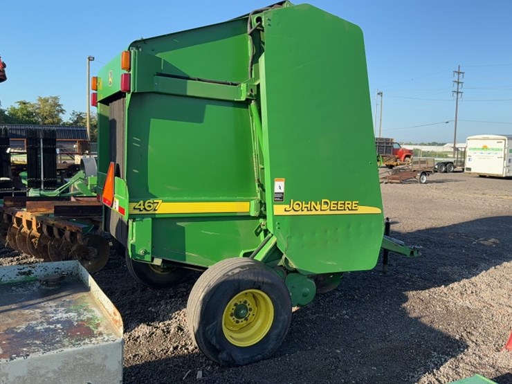 john-deere-467-image-4