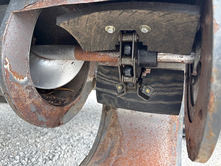 massey-ferguson-9795-image-18