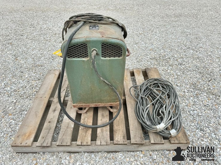 marquette-64c-farm-welder-image-6