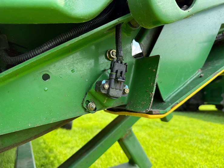 2008-john-deere-635f-image-25