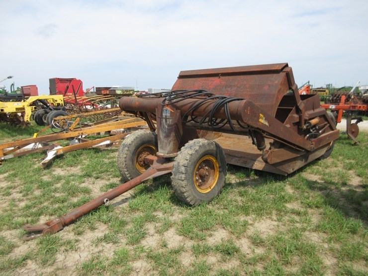 soil-mover-scraper-image-1