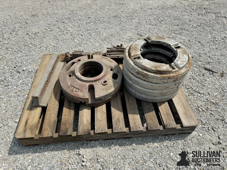 cast-iron-rear-wheel-weights-&-farm-support-image-4