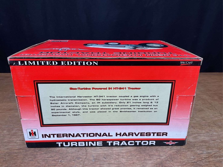 1/16-ih-ht-341-turbine-tractor-nib-sc-image-11