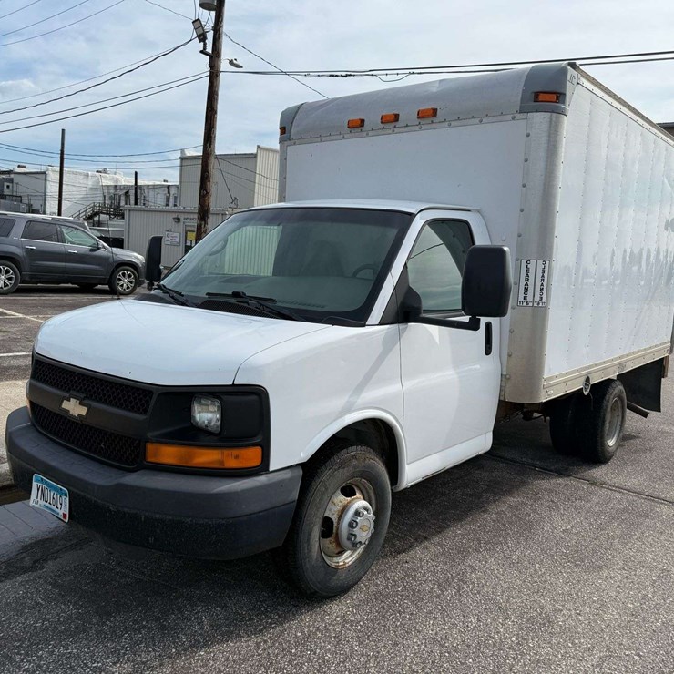 2009 CHEVROLET EXPRESS 3500