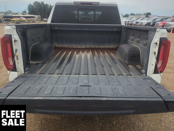2020-gmc-sierra-1500-image-21