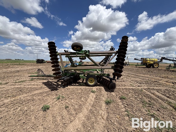 1990-john-deere-630-image-8