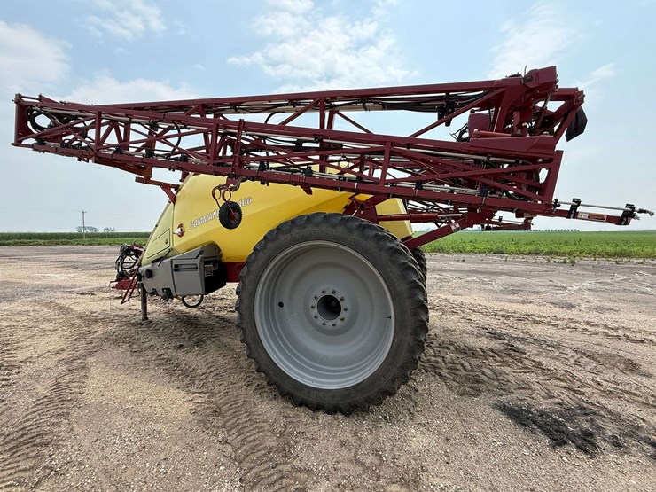hadri-commander-4400-pull-type-sprayer,-132’-booms,-auto-height-control,-steerable-axle,-john-deere-image-21